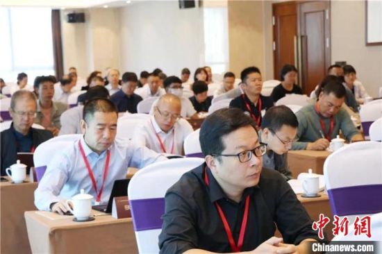 圖為“明清時期河西走廊社會變遷”學術研討會現(xiàn)場?！∥渫行侣剛髅郊瘓F供圖
