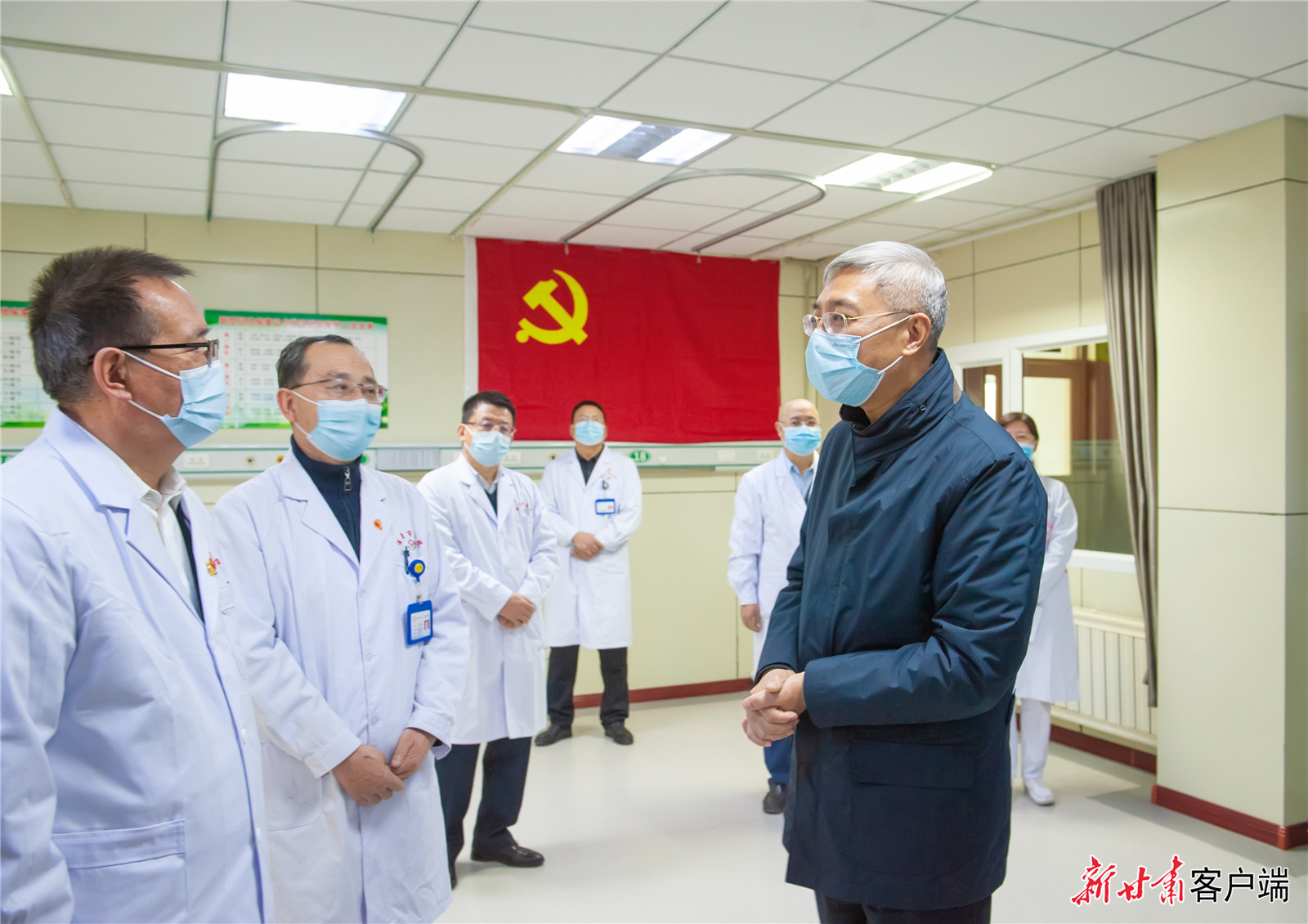 尹弘在嘉峪關(guān)酒泉張掖調(diào)研檢查疫情防控工作時(shí)強(qiáng)調(diào)：扛牢屬地責(zé)任 落細(xì)防控措施 遏制擴(kuò)散蔓延，同心協(xié)力堅(jiān)決打贏疫情防控遭遇戰(zhàn)阻擊戰(zhàn)